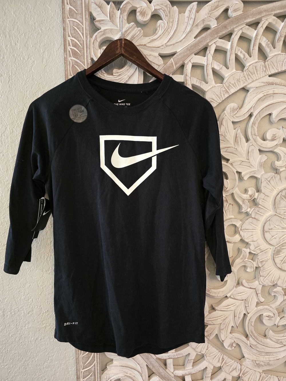 Nike Dri-FIT Women's Tee Black Raglan 3/4 Sleeve Crew Neck T-Shirt L